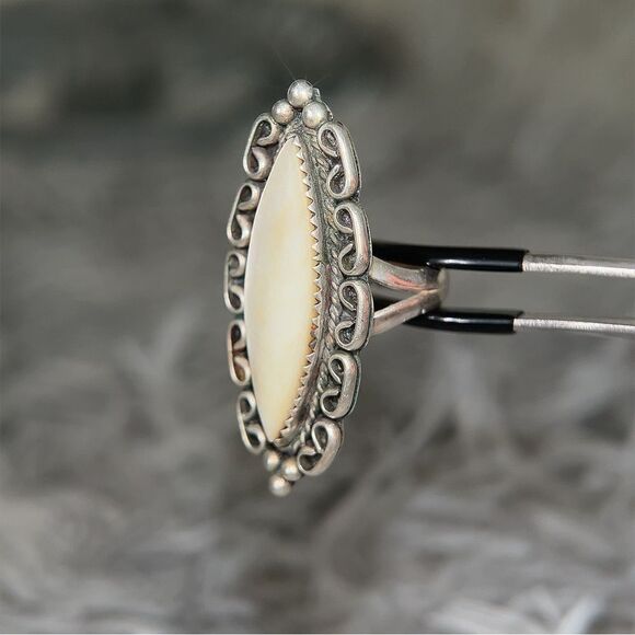 Sterling Silver Signed TT Ring - Picture 6 of 7